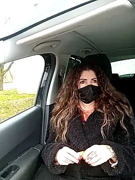 sansan2411 online show from February 5, 2025, 1:33 pm