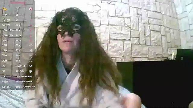 sansan2411 online show from February 5, 2025, 9:50 pm