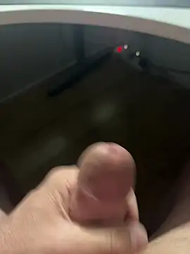 Snapshot of mikiss789 chatting on March 24, 2026, 3:55 am mikiss789 online show from March 24, 2026, 3:55 am