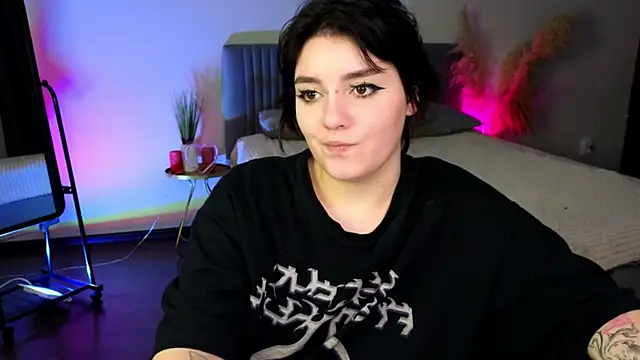 YumiYammy online show from December 29, 2024, 3:11 am