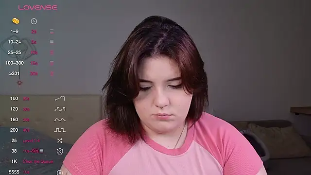 YumiYammy online show from November 30, 2025, 10:52 am