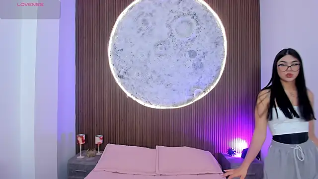 Snapshot of RoseCassie chatting on March 27, 2026, 1:22 pm RoseCassie online show from March 27, 2026, 1:22 pm