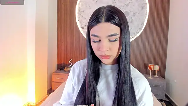 Snapshot of RoseCassie chatting on April 16, 2026, 1:45 pm RoseCassie online show from April 16, 2026, 1:45 pm