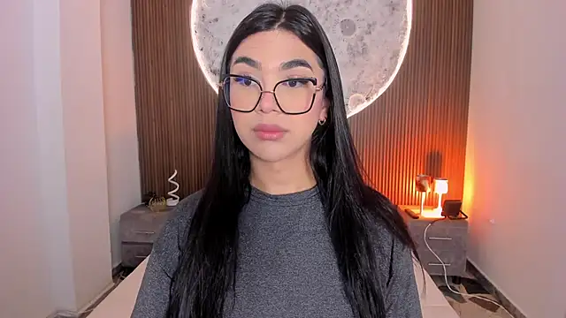 Snapshot of RoseCassie chatting on April 26, 2026, 12:47 pm RoseCassie online show from April 26, 2026, 12:47 pm