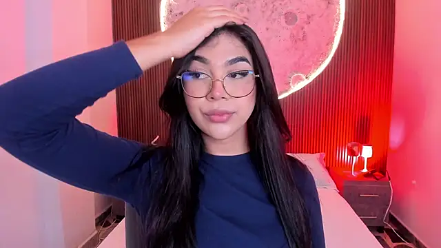 Snapshot of RoseCassie chatting on May 10, 2026, 2:33 pm RoseCassie online show from May 10, 2026, 2:33 pm