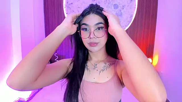 Snapshot of RoseCassie chatting on May 27, 2026, 1:19 pm RoseCassie online show from May 27, 2026, 1:19 pm