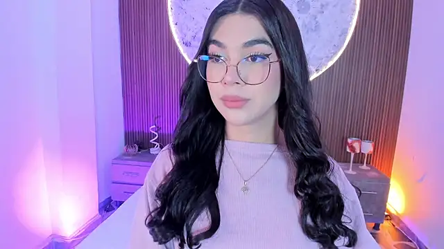 Snapshot of RoseCassie chatting on May 29, 2026, 12:47 pm RoseCassie online show from May 29, 2026, 12:47 pm
