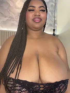 AinaraJimenez online show from March 9, 2026, 8:02 pm