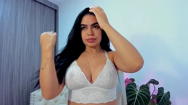 Sara Leblanc online show from October 3, 2025, 3:09 pm