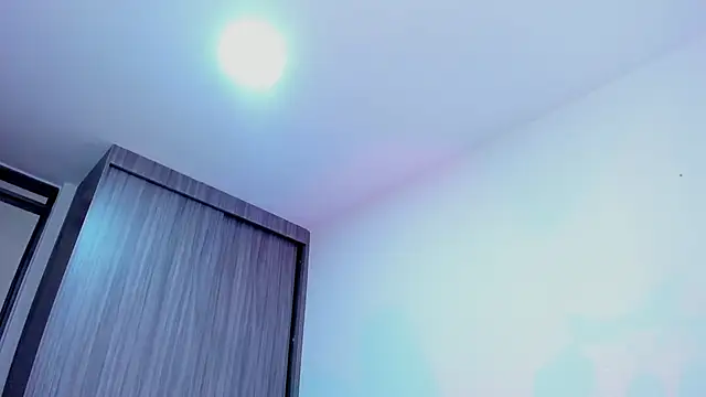 Sara Leblanc online show from October 21, 2025, 2:51 pm