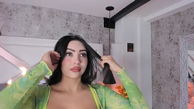 yessica monteiro online show from October 10, 2025, 12:26 pm