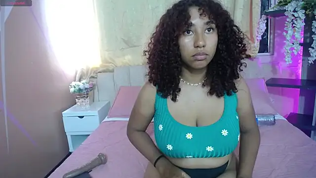 lauraltt online show from December 26, 2024, 6:54 pm