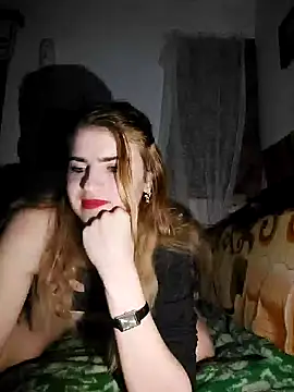 Snapshot of Anne-Mo chatting on February 19, 2025, 2:23 am Anne-Mo online show from February 19, 2025, 2:23 am