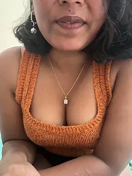 priyadevi17 online show from September 26, 2025, 9:02 am