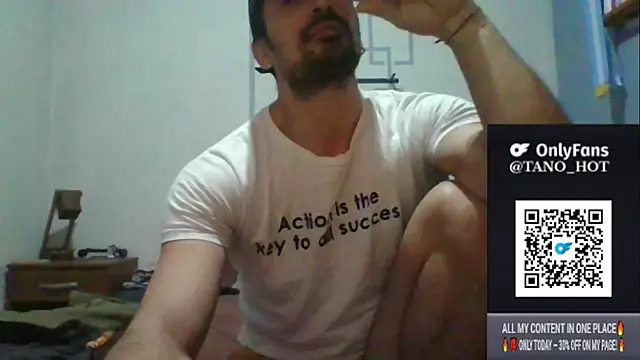 italianbighorse22 online show from October 12, 2025, 1:26 am