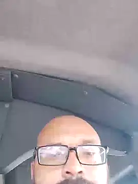 Snapshot of Jhonylima chatting on February 8, 2025, 4:25 pm Jhonylima online show from February 8, 2025, 4:25 pm