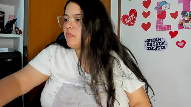 lizzie c online show from March 23, 2025, 5:21 am