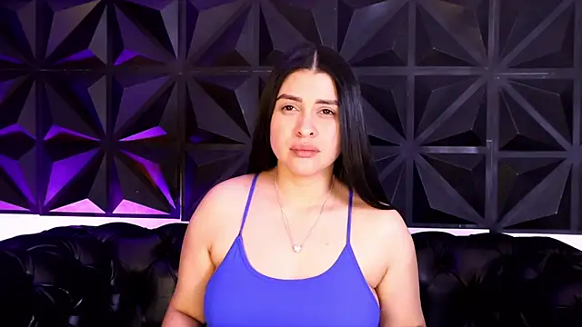 AnikaRomanoff online show from October 9, 2025, 4:10 am