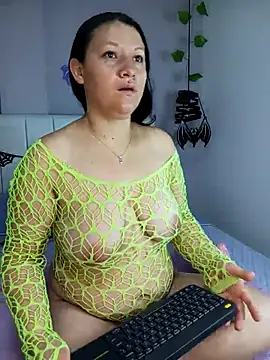 kattia bk online show from October 18, 2025, 12:39 pm