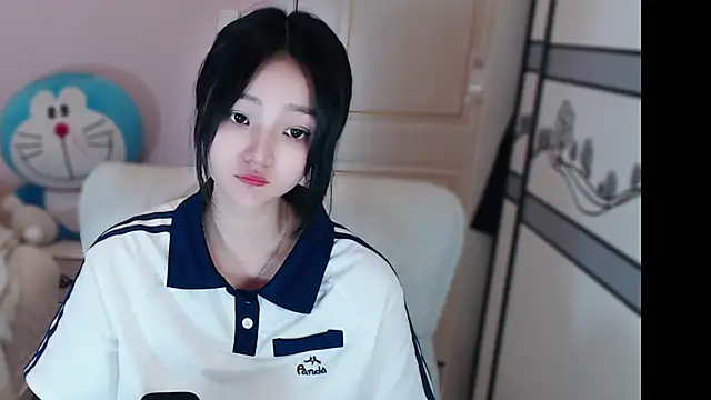 xiao-xiao-D online show from March 14, 2025, 11:34 am