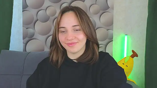 Cute smile sharon online show from February 24, 2025, 5:00 am