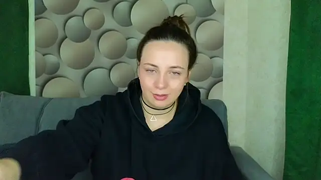 Cute smile sharon online show from November 1, 2025, 3:30 am