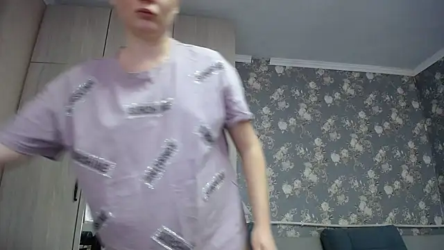 Snapshot of _Miss_Vanilla_ chatting on March 4, 2025, 7:08 am Miss Vanilla online show from March 4, 2025, 7:08 am