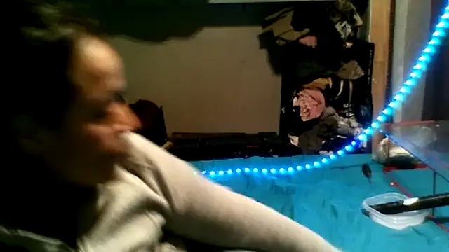 dulcedeseo13 online show from April 14, 2026, 12:11 pm