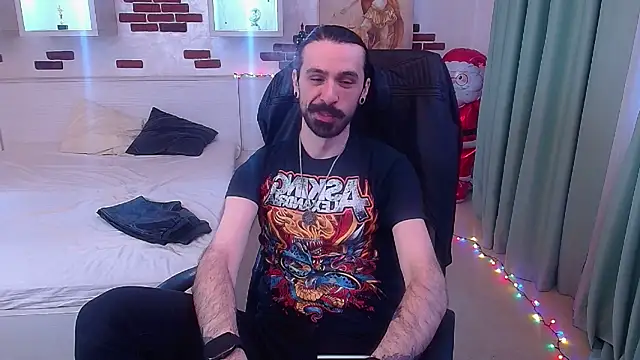 AxelColton online show from December 14, 2025, 8:30 am