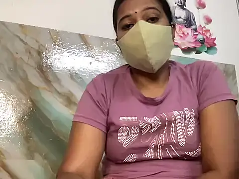 Tamil Sanjana  online show from October 17, 2025, 12:08 pm