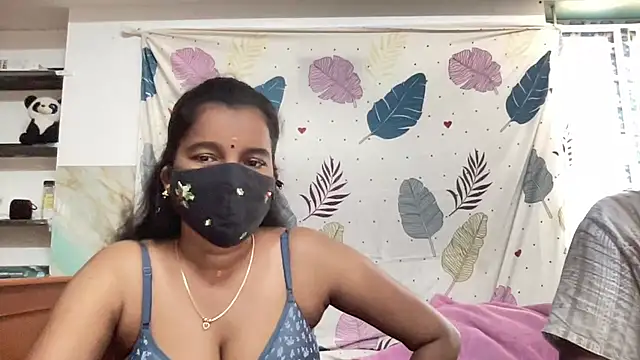 Snapshot of Tamil_Sanjana_ chatting on July 15, 2026, 5:56 am Tamil Sanjana online show from July 15, 2026, 5:56 am