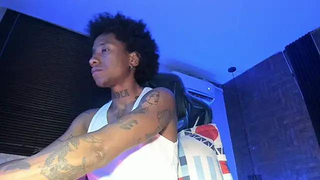 JhonyMiller  online show from October 2, 2025, 4:30 am