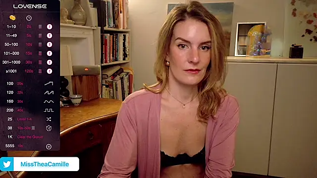 MissTheaCamille online show from February 19, 2025, 4:55 am