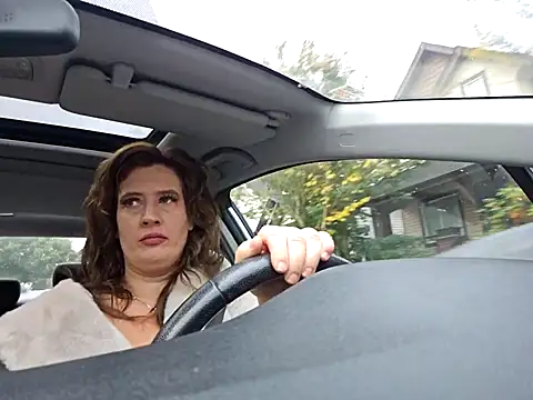 stunnaagirll online show from October 12, 2025, 3:33 pm