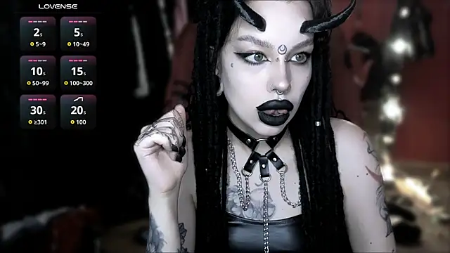 Snapshot of alexx_succubus chatting on May 31, 2026, 2:46 pm alexx succubus online show from May 31, 2026, 2:46 pm