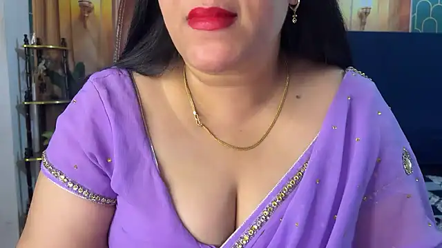 Snapshot of FlatVincy4 chatting on April 2, 2026, 9:29 am FlatVincy4 online show from April 2, 2026, 9:29 am