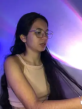 Rosita forever  online show from February 5, 2025, 1:11 pm