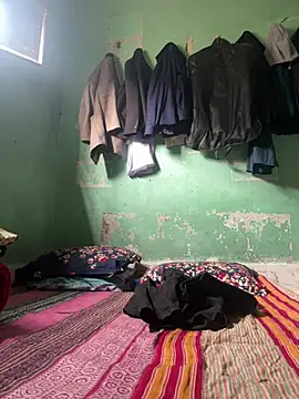 Snapshot of GildanK18 chatting on January 13, 2026, 6:08 am GildanK18 online show from January 13, 2026, 6:08 am