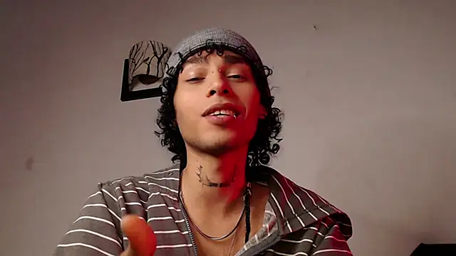 seven7xis online show from January 22, 2025, 9:35 am