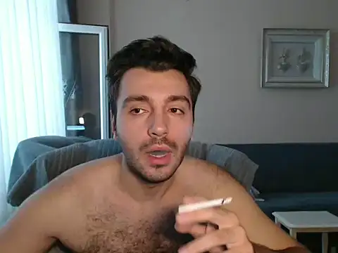 handsomeee04 online show from September 9, 2025, 3:55 pm