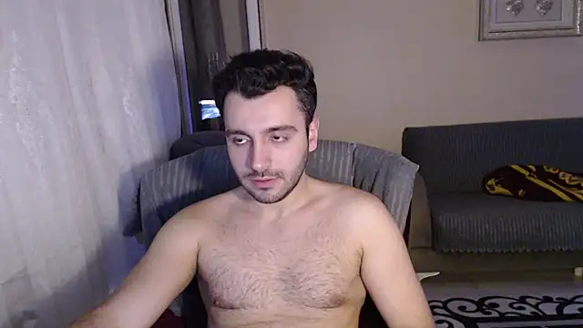 handsomeee04 online show from November 28, 2025, 2:58 am