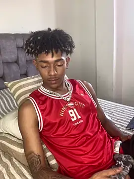 Boy cock18 online show from February 24, 2025, 4:58 pm