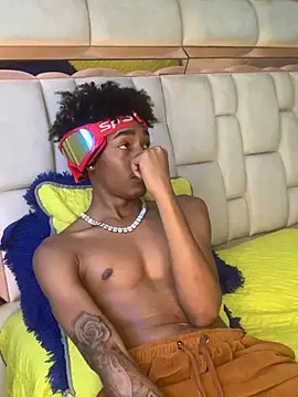 Boy cock18 online show from March 22, 2025, 8:48 pm