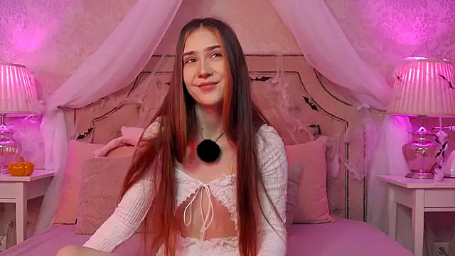 SashaMeow online show from October 19, 2025, 3:34 pm