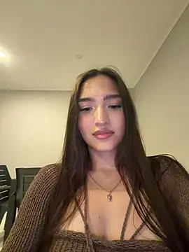 MilenaMilven online show from July 18, 2026, 9:07 pm