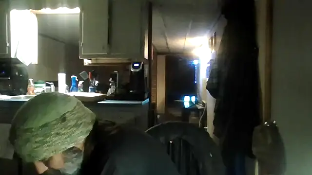 zaneporter46 online show from October 25, 2025, 10:23 am