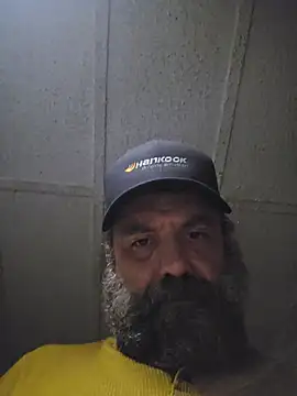 Snapshot of zaneporter46 chatting on June 1, 2026, 6:26 am zaneporter46 online show from June 1, 2026, 6:26 am