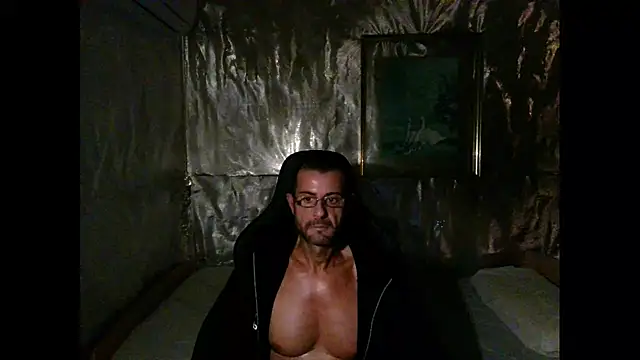 Snapshot of Marieettee chatting on January 28, 2025, 11:17 am Marieettee online show from January 28, 2025, 11:17 am