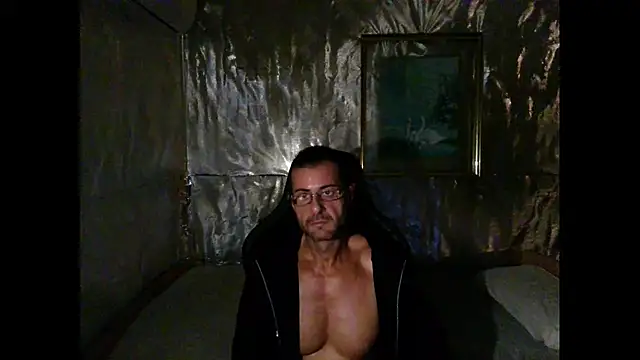 Snapshot of Marieettee chatting on February 3, 2025, 9:52 am Marieettee online show from February 3, 2025, 9:52 am