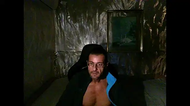 Snapshot of Marieettee chatting on February 4, 2025, 9:17 am Marieettee online show from February 4, 2025, 9:17 am